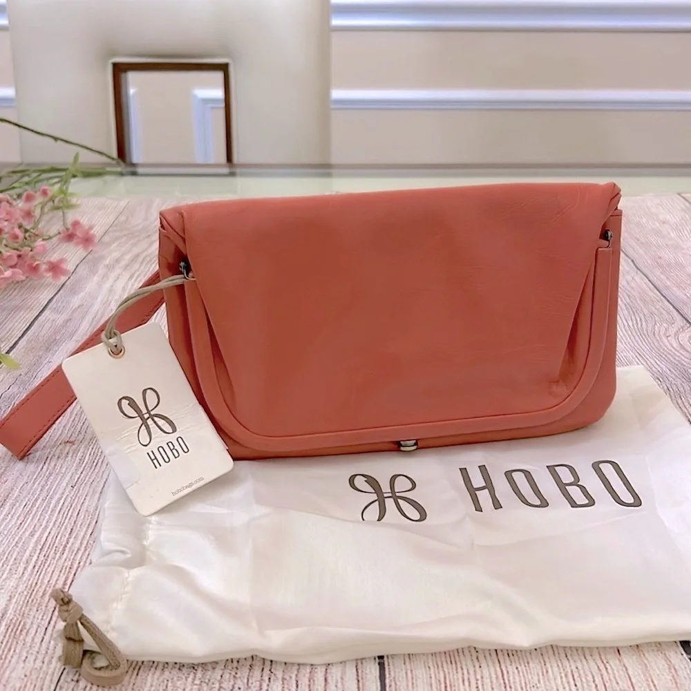 HOBO Coral Leather Wristlet Clutch - Picture 4 of 10